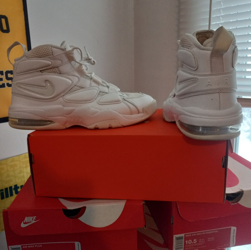 Nike uptempo